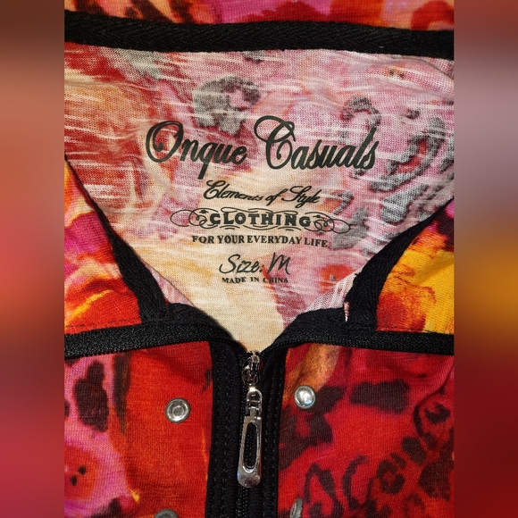 Onque Casuals women's zip-up jacket size medium bright red, orange, yellows EUC - Picture 4 of 7